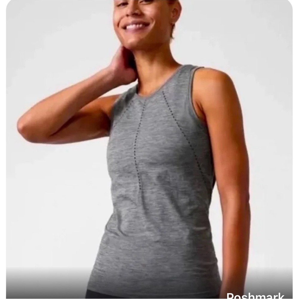 Athleta Foothill Womens Split Hem Tank Top - Gray - Womens Medium yoga workout